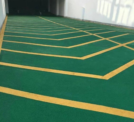 無振動止滑坡道、無震動止滑車道、防滑坡道